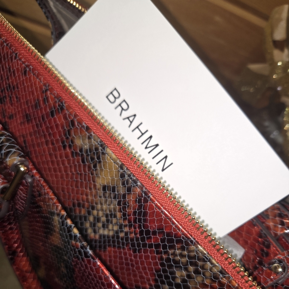 Brahmin Anywhere RARE Weekender Crimson Rosebay NWT - Picture 8 of 14